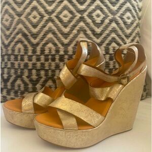 Gold Kork-Ease wedges
